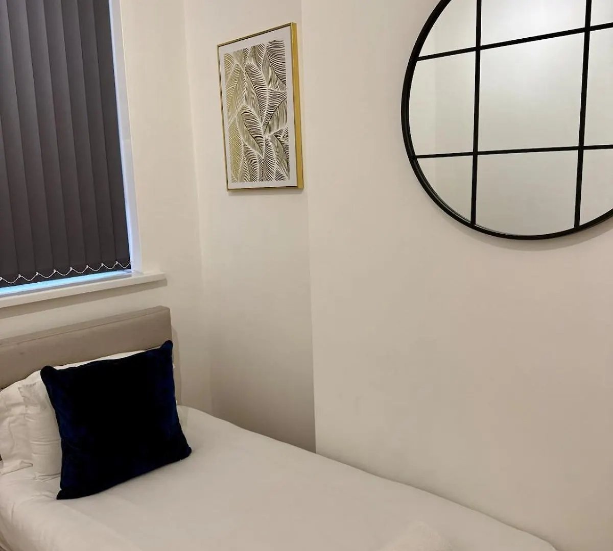 Beautiful City Centre Apartment With Garden Cardiff